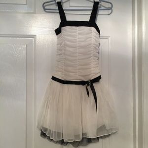 Sundress sz 5 little girls black Ivory
